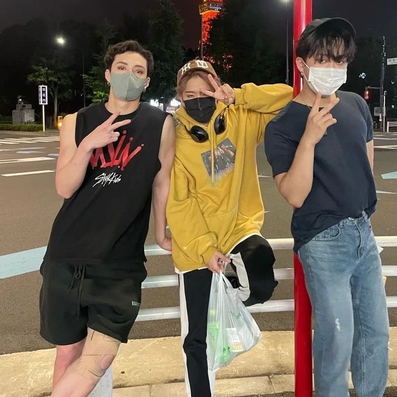 STRAY KIDS MERCH T-SHIRT 100% BAUMWOLLE