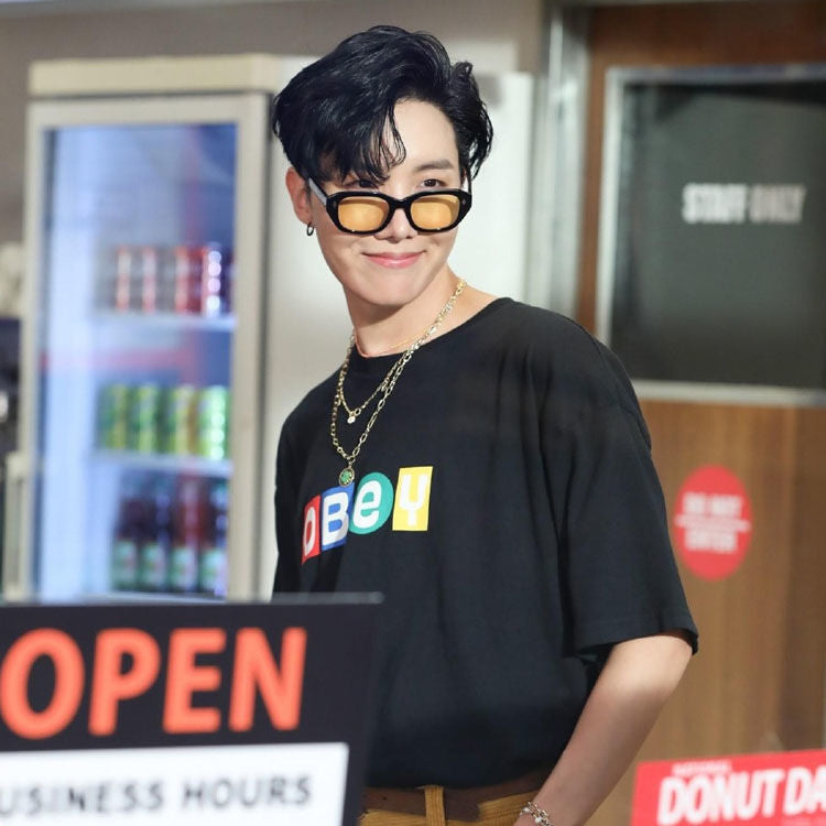 J-Hope OBeY Dynamite T-Shirt, 100 % Baumwolle