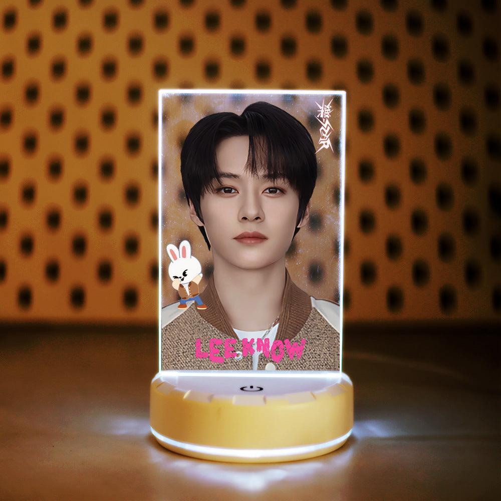 STRAY KIDS LED USB FARBE ÄNDERNDE LAMPEN (7 FARBEN) alle Mitglieder!