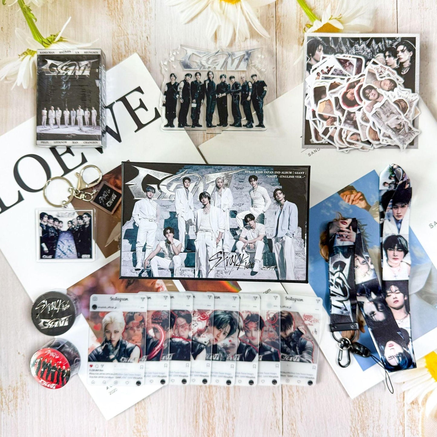STRAY KIDS RIESENKIT MIT 165 TEILEN (GESCHENKBOX MIT MEHREREN ARTIKELN!✨)