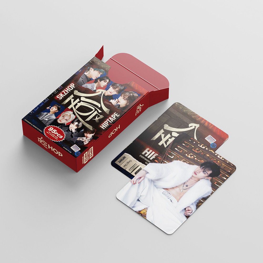 FOTOKARTEN STRAY KIDS HOP KIT 95 STÜCK (55 FOTOKARTEN + 40 STICKER)
