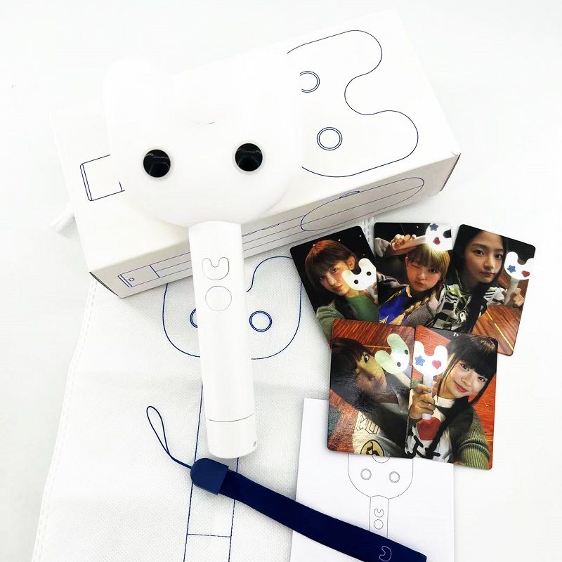 LIGHTSTICK NEWJEANS NJZ BLUETOOTH MIT PHOTOKARTEN