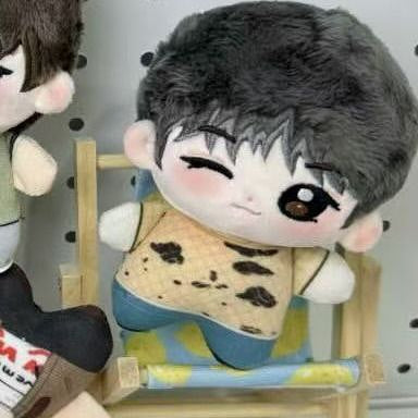 MINI-PUPPEN CORTIS 10 CM