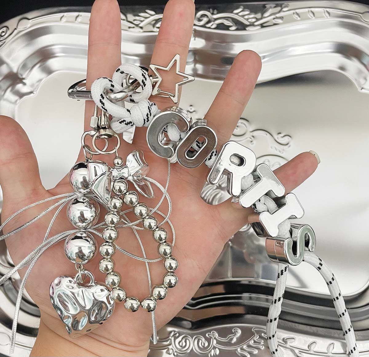 CORTIS-SCHLÜSSELANHÄNGER