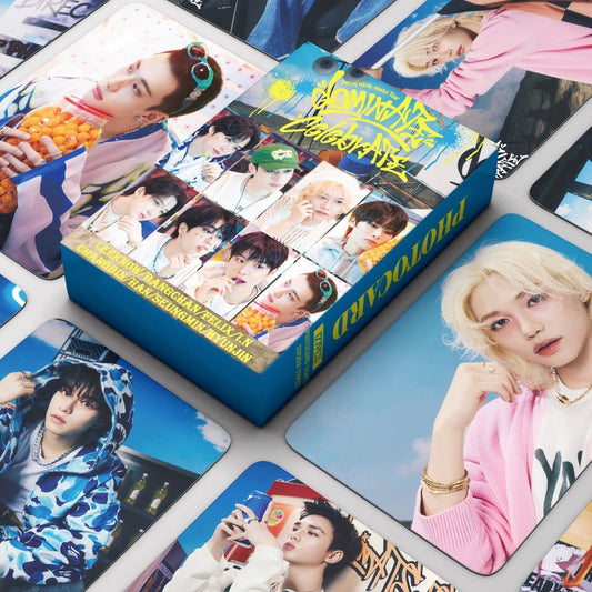 STRAY KIDS MERCH FOTOKARTEN 127 STÜCK DominATE CelebraATE (55 KARTEN + 72 AUFKLEBER)