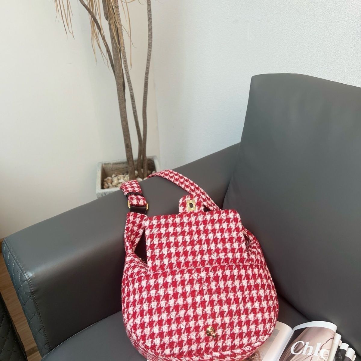 BLACKPINK JENNIE TASCHE