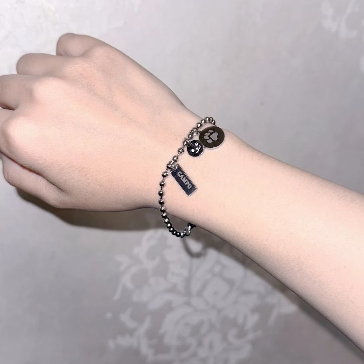 SEVENTEEN MERCH 17 Ist Hier 92 TEILE KIT (60 FOTOKARTEN + 32 STICKER)