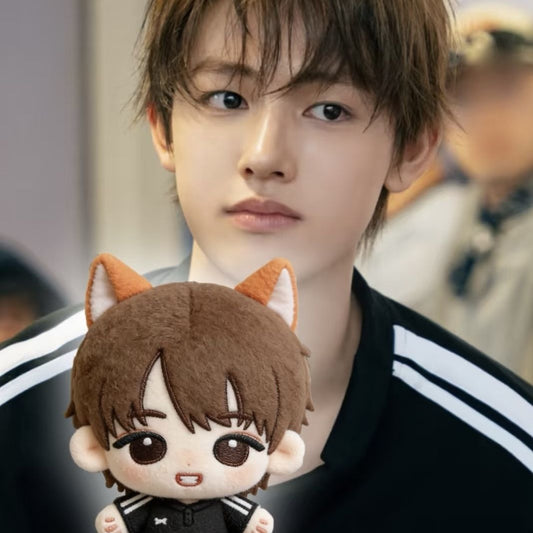 MINI-PUPPE JUHOON CORTIS 10 CM