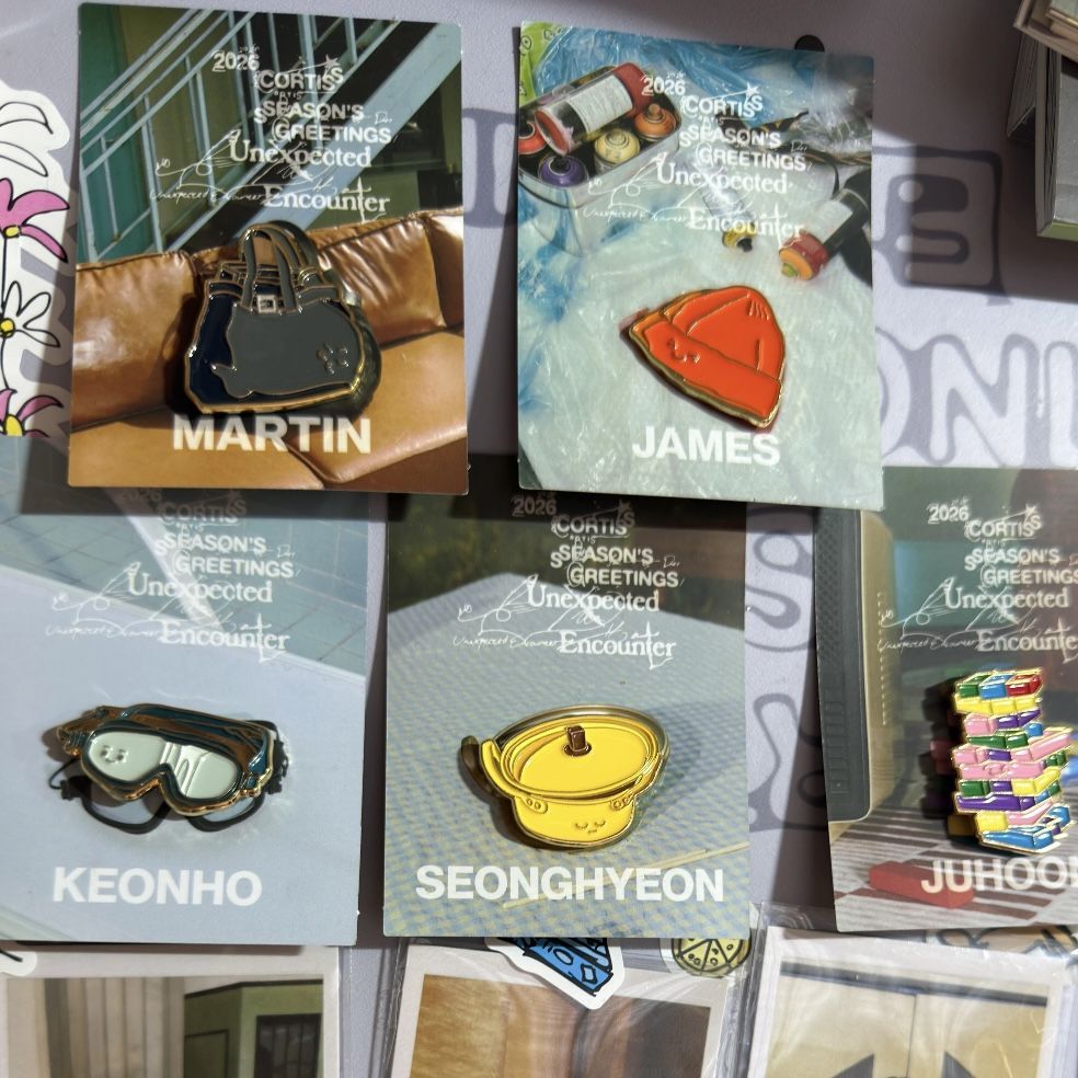 CORTIS PLÜSCHSCHLÜSSELANHÄNGER