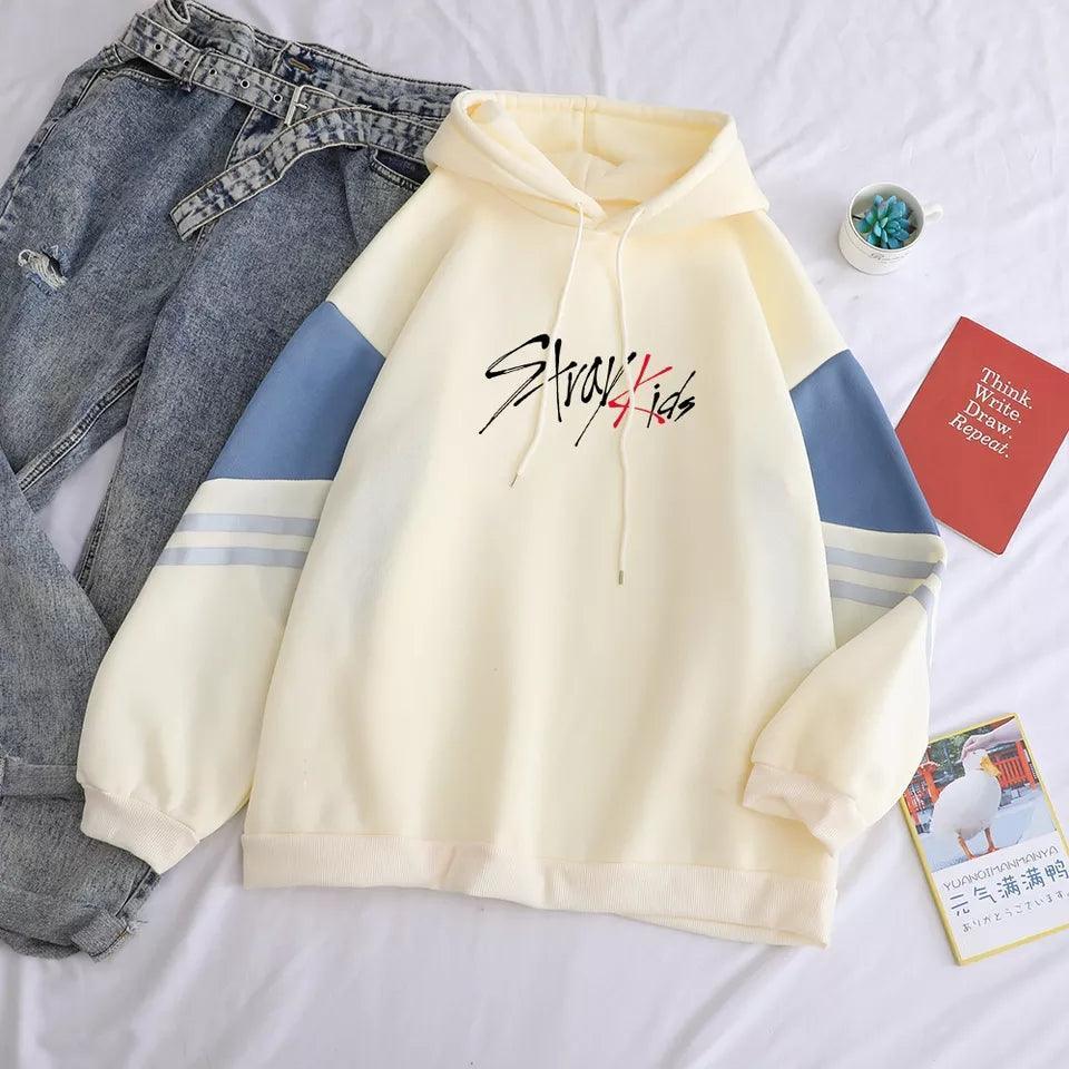 STRAY KIDS HOODIE (verschiedene Farben)
