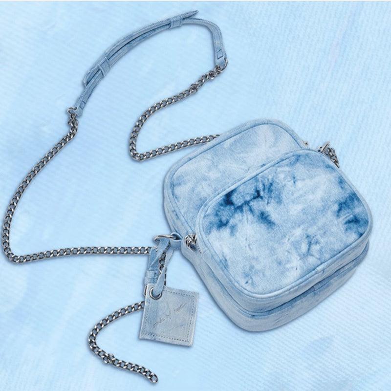 BTS MERCH - MINI TASCHEN NEBENEINANDER von JHOPE