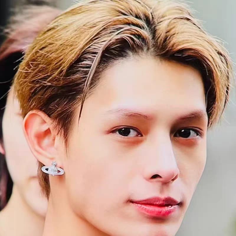 CORTIS JAMES OHRRINGE