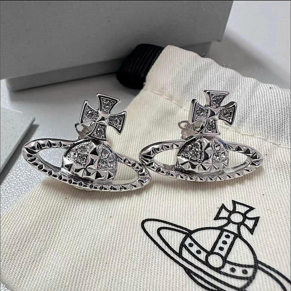 CORTIS JAMES OHRRINGE