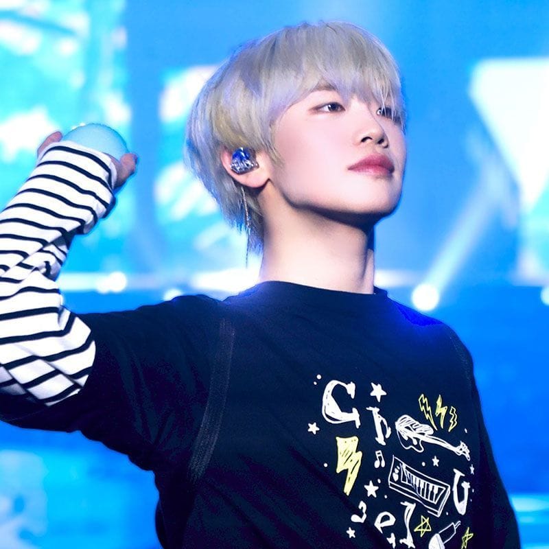 ZB1 ZERO BASE ONE T-SHIRT 100% BAUMWOLLE