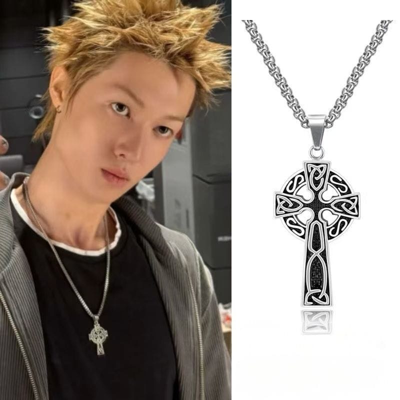 CORTIS-HALSKETTE AUS EDELSTAHL