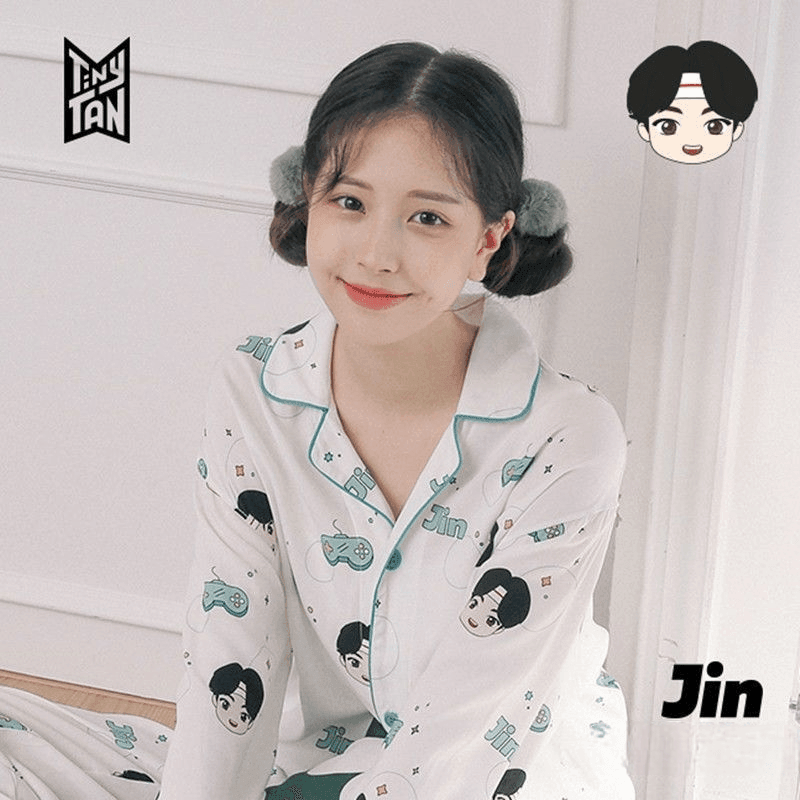 BTS MERCH TINY TAN MIC DROP PYJAMAS (alle Mitglieder)