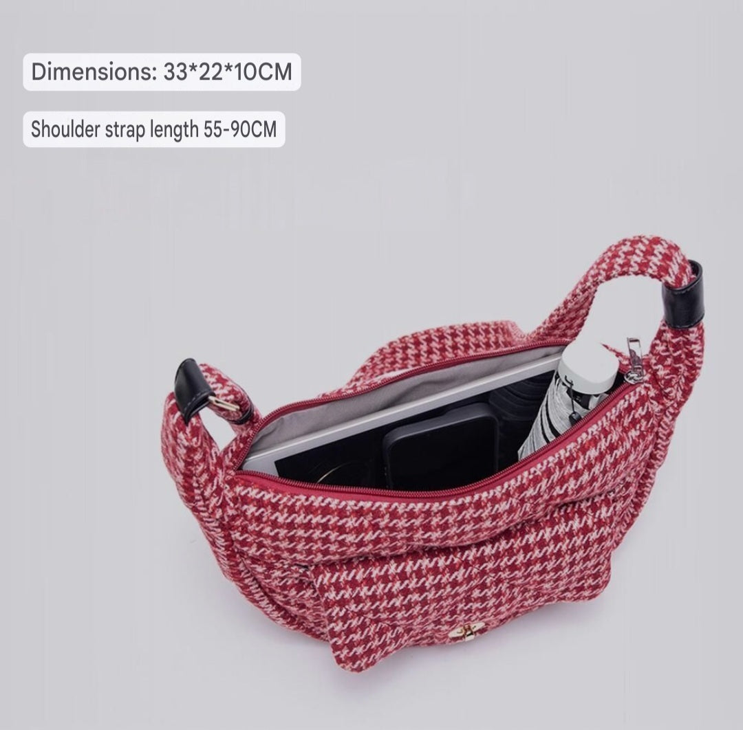 BLACKPINK JENNIE TASCHE