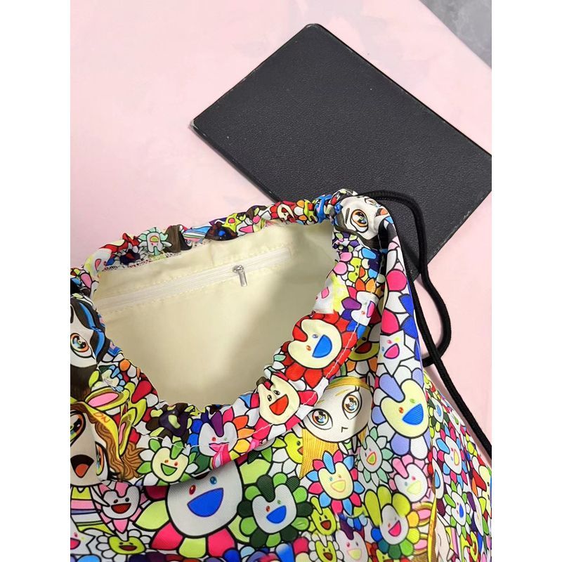 NJZ NEWJEANS ZUGBANDTASCHE MERCH